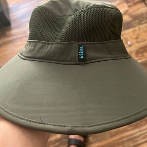 Men’s size extra large KUHL Hat
